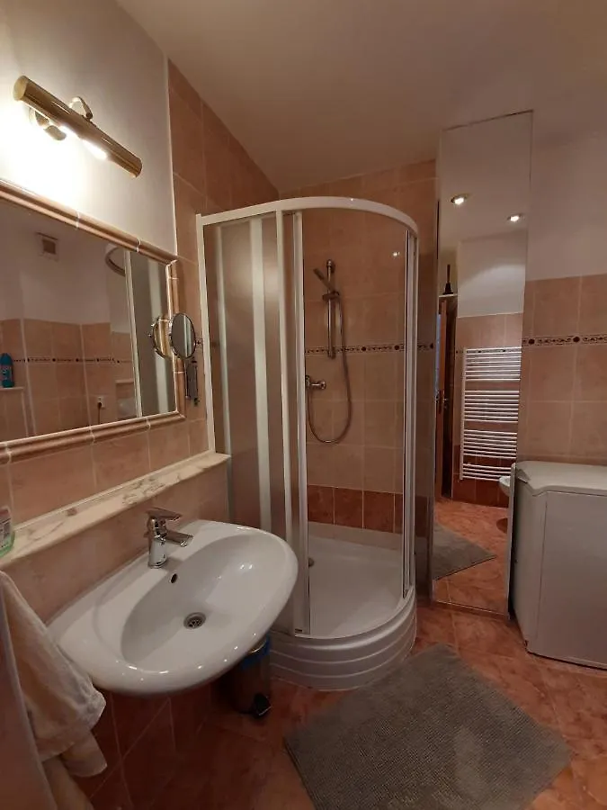 Apartment No. 2 Tržiště 29 Karlovy Vary